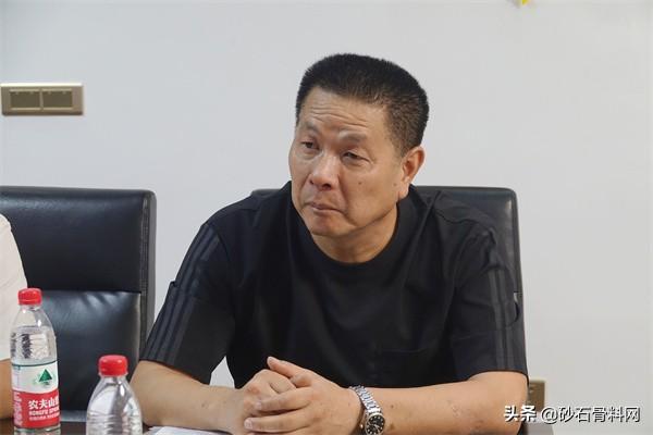 正规砂石公司