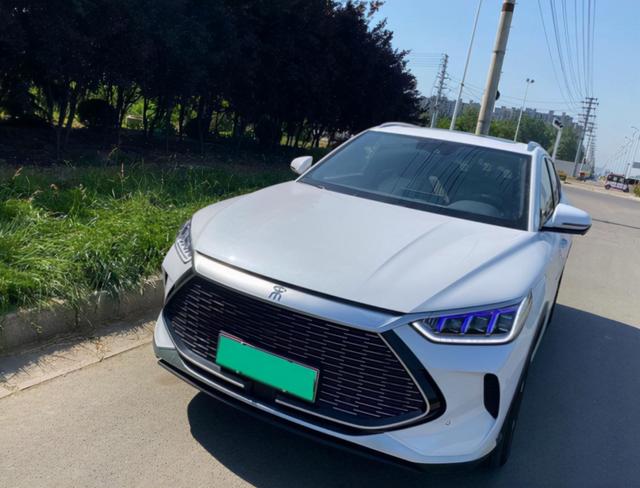 16.98万提了辆比亚迪宋PLUS新能源，用车五个月，真实感受如何