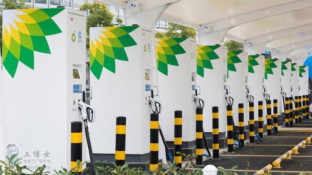 燃油车换纯电动车到底划不划算？什么情况换