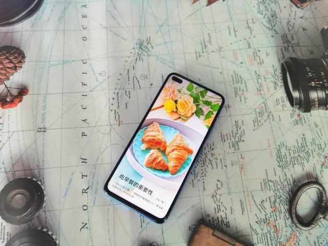 榮耀的Play4Pro不偏科，不僅是遊戲流暢，其他方面也很出色