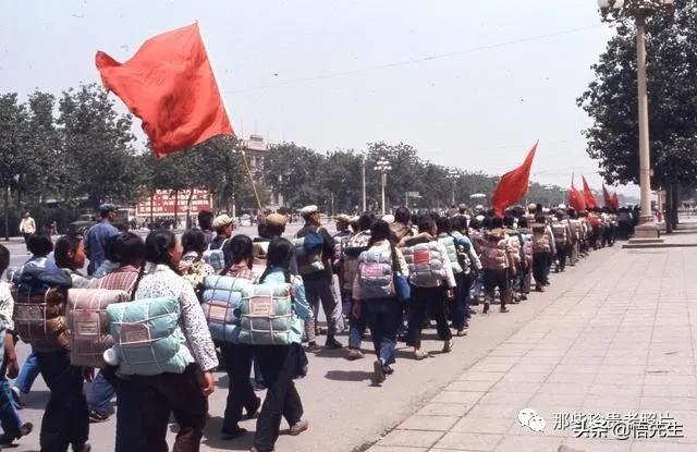 70年代老照片，看着仿佛穿越了