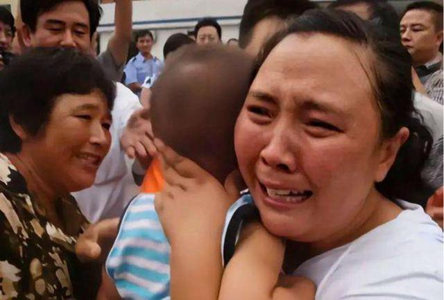 遭遇高明的人贩子，说“我不认识他们”没用，妈妈试试用这几招