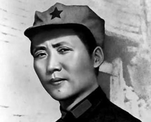 毛主席没有上过军校，为何军事水平远超精英云集的国民党将帅？