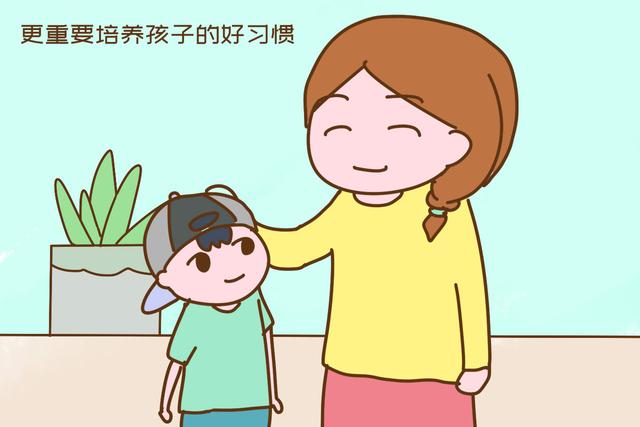 班主任得出结论：全职妈妈带大的孩子，学业方面往往更优秀