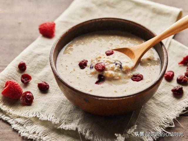 这6种不起眼的食物，低热量让体重悄悄降下来