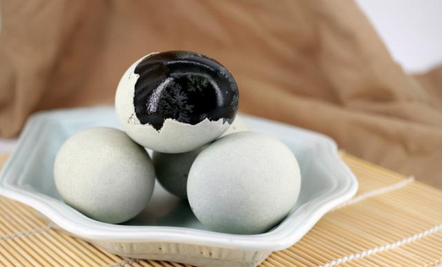 肝不好不能吃红薯？建议：若想肝好，这3种常见食物平时要少吃