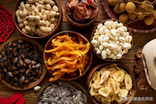 82岁老人突然病重住院，竟是盐吃少了！低盐饮食真的健康吗？