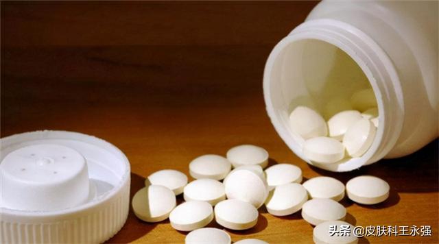 汗疱疹反复性发作，瘙痒难耐，医生教你用3个方法解决，快速有效