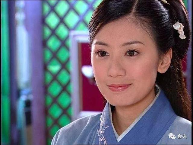 孙志浩:终于和解？贾静雯出席大女儿毕业典礼，离婚9年后与孙志浩同框
