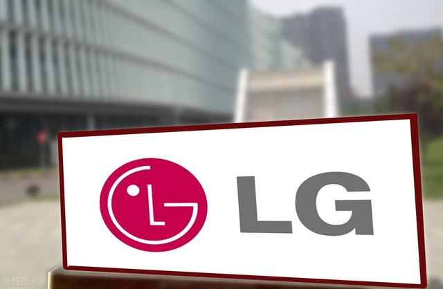 LG被曝正在研究屏下摄像技术，或专供iPhone使用？