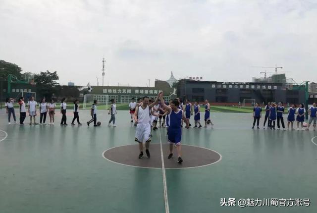 绵阳普明中学举行2021年球类运动会决赛暨教工球类运动会
