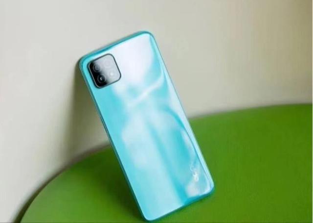 2021Q2中国区安卓销量第一，7nm芯片＋双模5G＋90Hz，跌至1269元