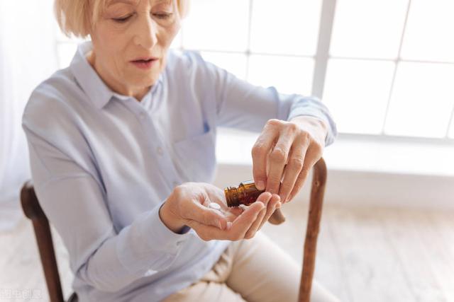 养肺就是养气！医生：少吃3红，多吃3白，远离肺结节至关重要