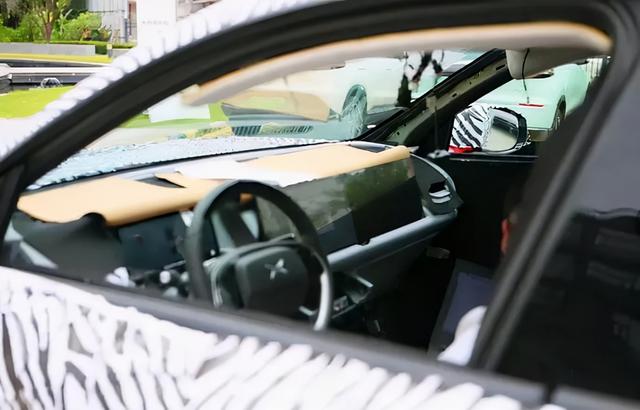 现代两款N系列将发布；小鹏发布G9预告图；法拉利首款SUV曝光