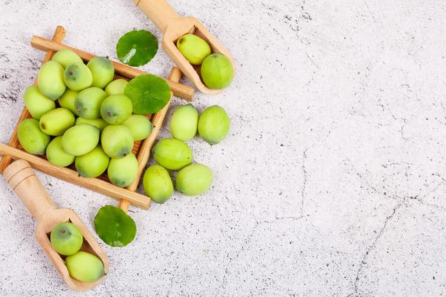 秋季小白果竟是绝佳助眠菜！秋天进补，有它绝对不失眠