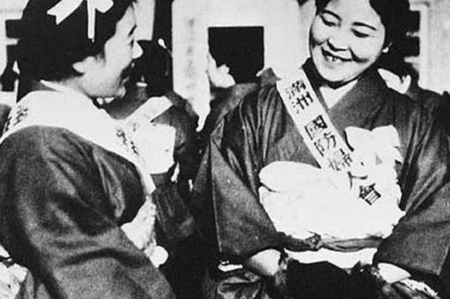 日本投降后，留在中国的10万日本女人，为何抢着嫁给中国男人？