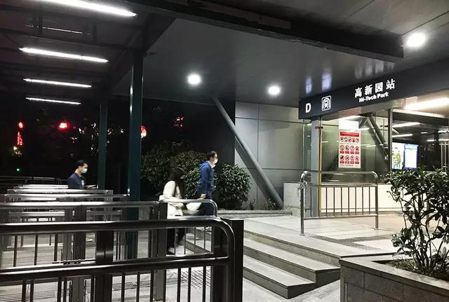 南山科技园里，当一个程序员决定不再996式奋斗