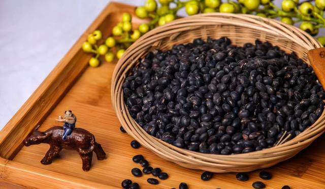 儿童补钙，不用吃钙片，这6种蔬菜，补钙作用比鸡蛋牛奶都要强