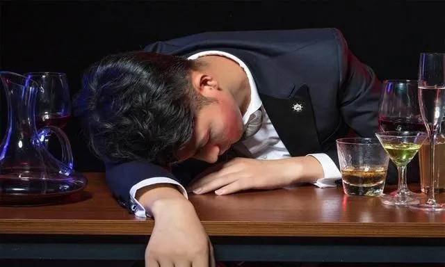 你是否有熬夜晚睡、胃病精神不振、亚健康等一系列问题？