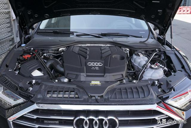 2.4L油耗V6带四驱，进口顶级旗舰豪华轿车，4.9S破百，奥迪A8 PHEV