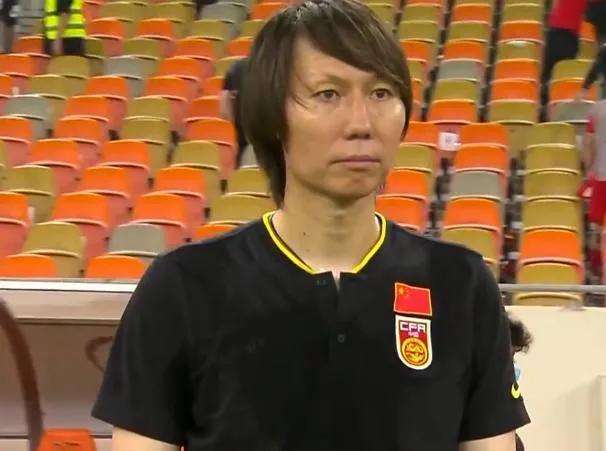 武磊失单刀！中国2-3不敌沙特，李铁赛后显落寞，晋级世界杯渺茫