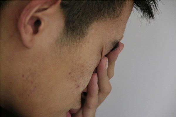 秋季是吃梨的好时候，但有3类人要少吃，秋季养生，医生有话说