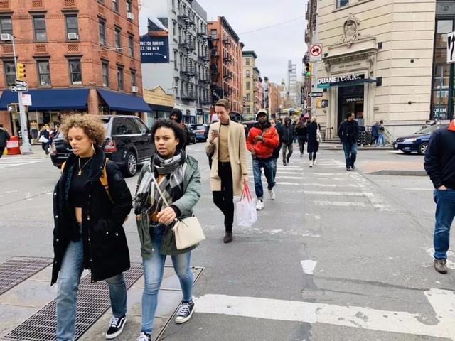 美国狂买2.29万亿中国货，贸易战结束了？美国如何陷入通胀僵局？