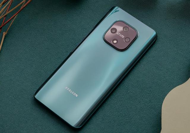 雷鸟手机，到底是什么品牌？