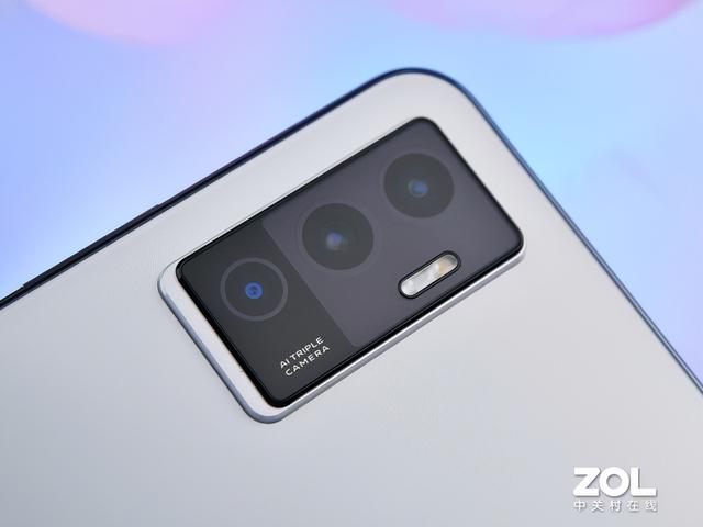 小姐姐的自拍新装备 vivo  S10e图赏