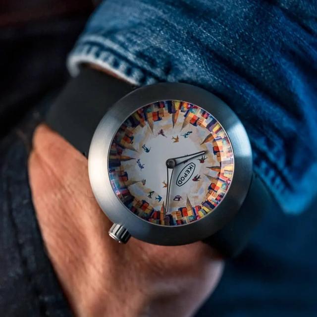 表界怪咖，連 Apple Watch 都要叫它一聲“前輩”