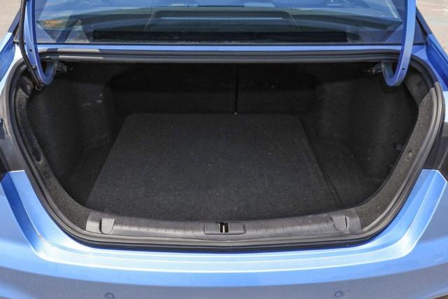 补贴后低至11.87万，续航增至600km，轴距2米7，几何A  Pro值不值？