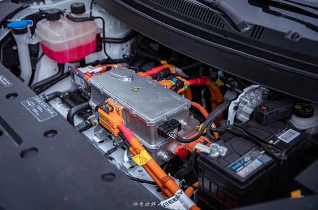预售价不到6万元，纯电续航322km，几何EX3 功夫牛值得买吗？
