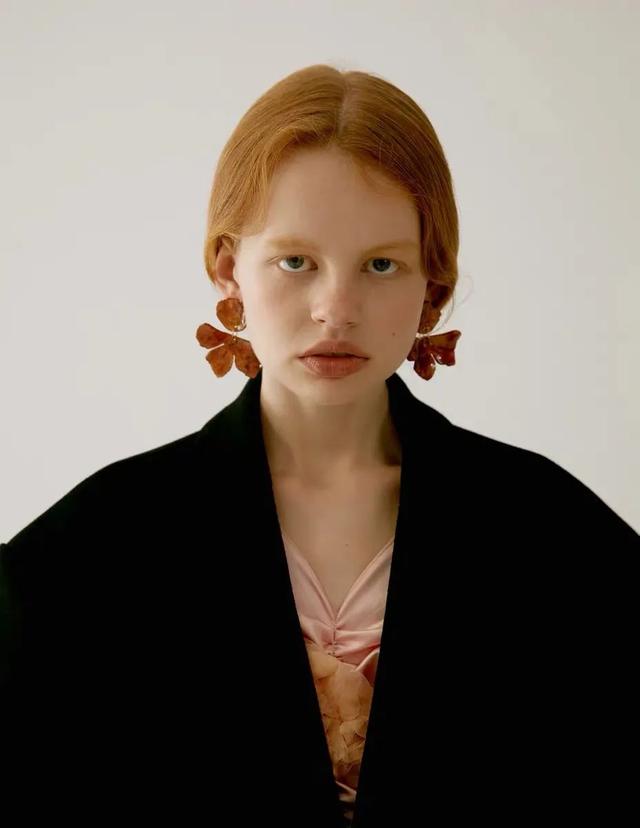 饰品与饰物怎么搭配（不同风格、脸型如何选饰品）