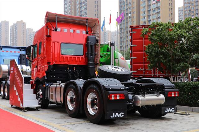 这是“抄底”的时候？一口气猛降达10万，11月这波血拼有多狠？