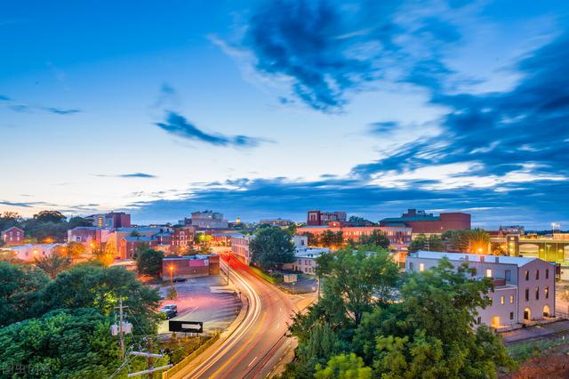 美国房市为什么2007年崩盘过一次了 现在又要崩盘了