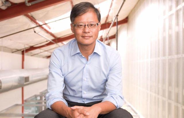 阿里的强大董事团，雅虎创始人杨致远在其中，还有摩托罗拉副总裁