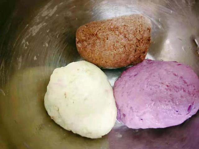 宝宝抗拒果蔬没有食欲，这几种果蔬花样馒头，制作简单，宝宝超爱