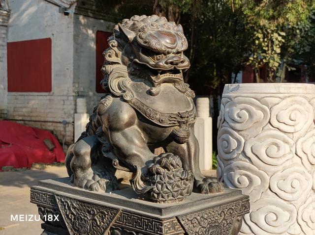 魅族18X评测：炫酷的青年旗舰，小众品牌的变革，你想要么？