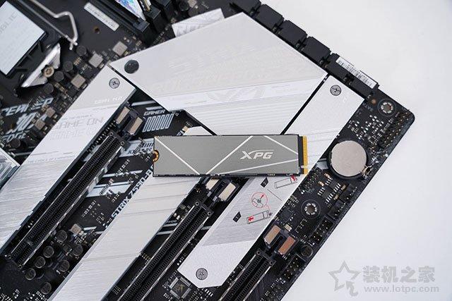 高顏值雪武戰姬純白主題，i7 11700K配RTX3070水冷主機方案