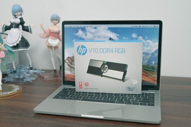 超頻玩傢的心頭好，B-Die顆粒的性能巔峰，HP V10真有那麼強？