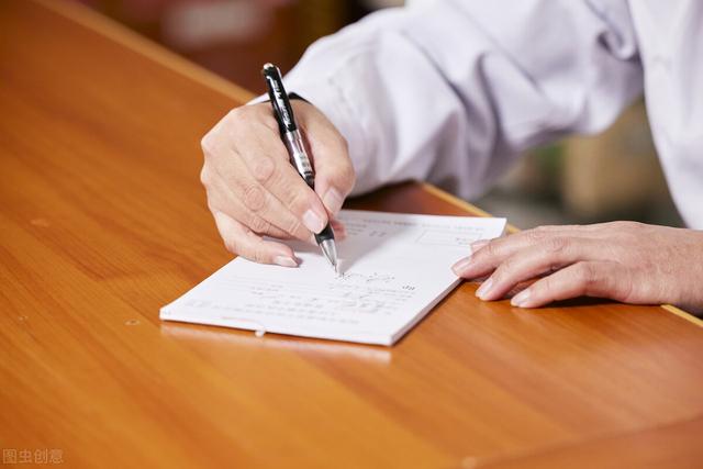 经常腹痛，一痛就泻，泻完就好，这种腹泻中医如何治？