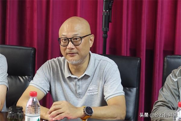 正规砂石公司