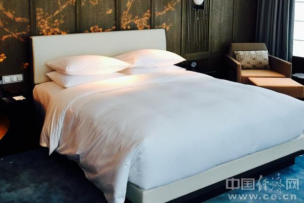 夏季失眠危害大 这5个睡前行为要避免