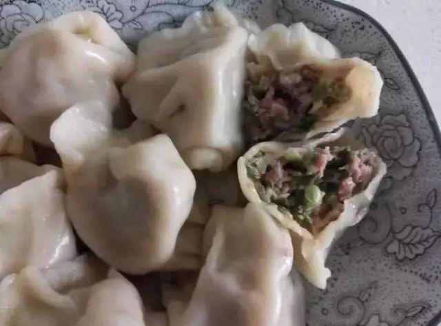 临沭爱吃槐花的人，注意了！再不看就晚了...