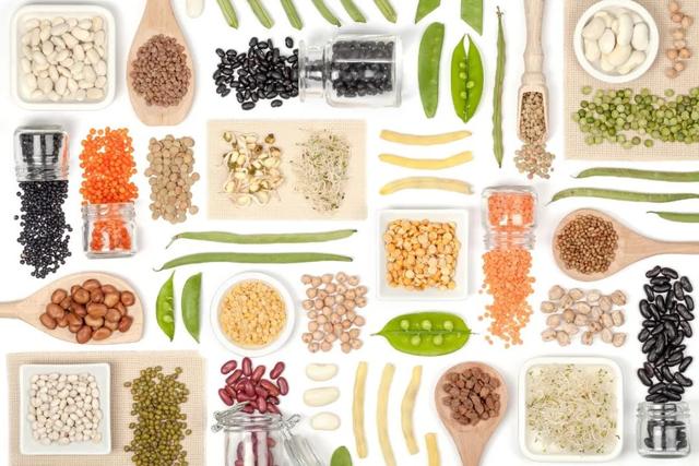 老年人饮食应该遵循哪些原则？