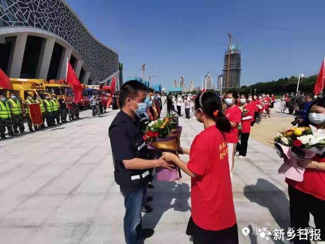 狼牙洗砂机_螺旋式洗砂机