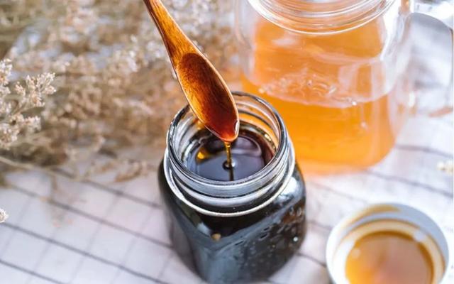 养肺润肺秋梨膏，快学起来为家人熬制一罐