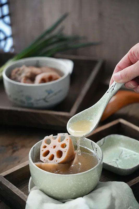 秋藕这样吃最养人，附应季食方