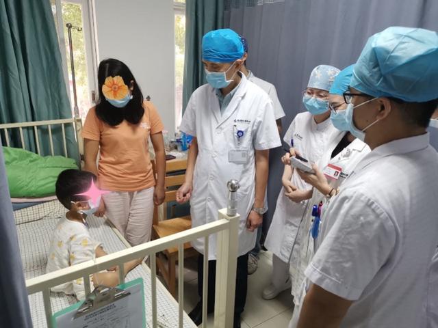 别给孩子玩磁力珠！3岁男童误吞11颗磁力珠 致4处肠穿孔