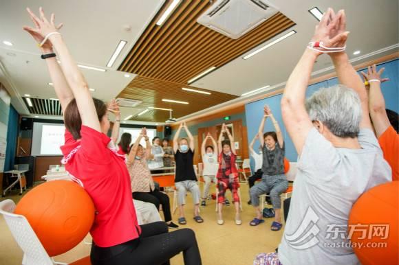 重阳特制“养生锦囊”一份贴心叮嘱送爸妈